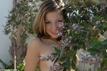 Emily OnlyFans Leaked Free Thumbnail Picture - #zNB28oMPAH