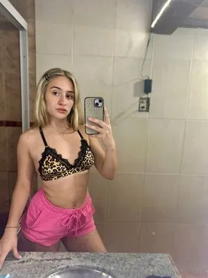Emily OnlyFans Leaked Free Thumbnail Picture - #7XK3TsCTm6