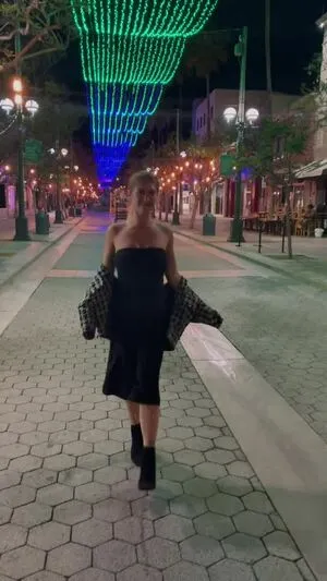 Emily OnlyFans Leaked Free Thumbnail Picture - #57XQ2bX9Di