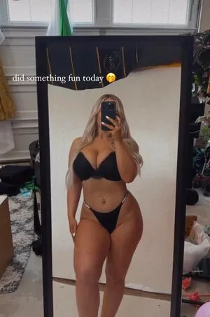 Emily OnlyFans Leaked Free Thumbnail Picture - #6NtG3QfhcN