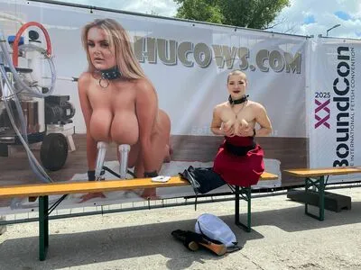 Emily Addams OnlyFans Leaked Free Thumbnail Picture - #pKoW1fLF4S