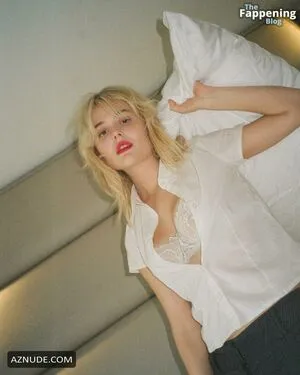 Emily Alyn Lind OnlyFans Leaked Free Thumbnail Picture - #48Wz51wKsZ