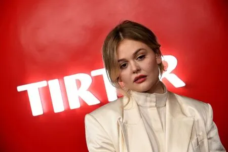 Emily Alyn Lind OnlyFans Leaked Free Thumbnail Picture - #LgrvZw2hzi