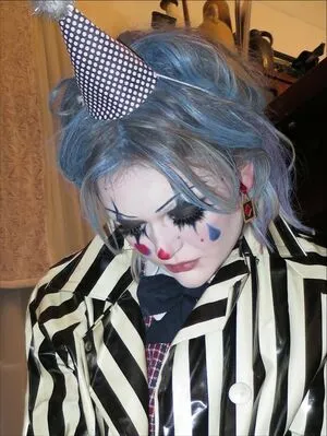 Emily Alyn Lind OnlyFans Leaked Free Thumbnail Picture - #l1x5nFC5Fy