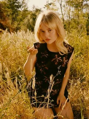 Emily Alyn Lind OnlyFans Leaked Free Thumbnail Picture - #u8u3zrDMm8