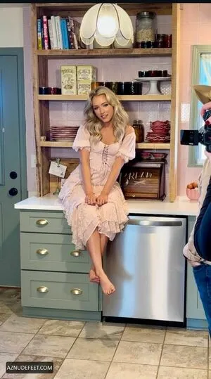 Emily Ann Roberts OnlyFans Leaked Free Thumbnail Picture - #UcnMO6o7hF