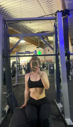 Emily Anouk Dorn OnlyFans Leaked Free Thumbnail Picture - #8x7NxDuize