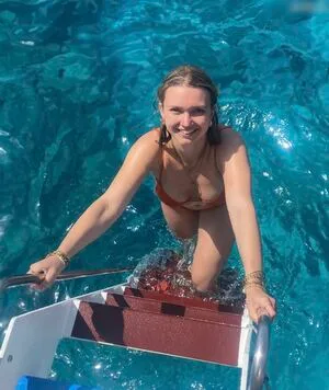 Emily Anouk Dorn OnlyFans Leaked Free Thumbnail Picture - #E6wuJKCKpa