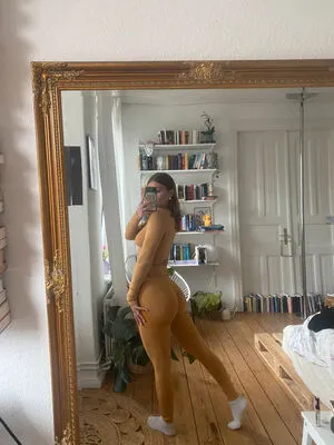 Emily Anouk Dorn OnlyFans Leaked Free Thumbnail Picture - #TiwlV8CnXF