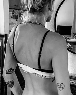 Emily Armstrong OnlyFans Leaked Free Thumbnail Picture - #gJZFdo2DtM