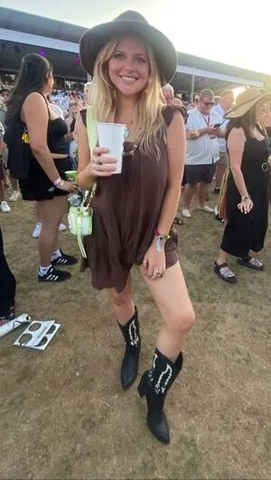 Emily Atack OnlyFans Leaked Free Thumbnail Picture - #UotFx5Adhf