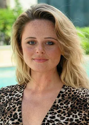 Emily Atack OnlyFans Leaked Free Thumbnail Picture - #axLfW0fxRo