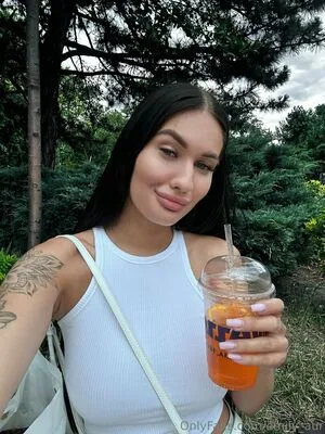 Emily Aur OnlyFans Leaked Free Thumbnail Picture - #lPCF5iAAXN