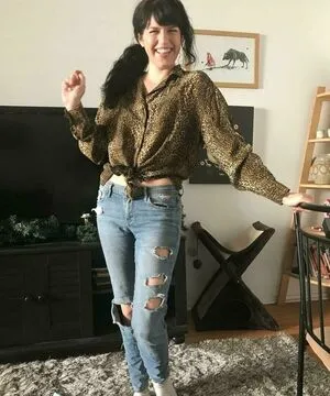 Emily Axford OnlyFans Leaked Free Thumbnail Picture - #1p7YhpyHty