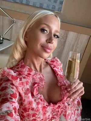 Emily Barbie OnlyFans Leaked Free Thumbnail Picture - #MayLkGrOyA