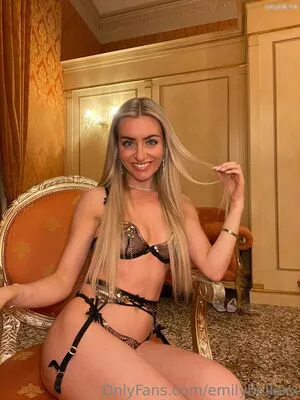 Emily Belle OnlyFans Leaked Free Thumbnail Picture - #LJ3LPgrMq9