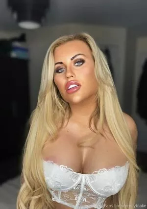 Emily Blake OnlyFans Leaked Free Thumbnail Picture - #pEWk6nHuDA