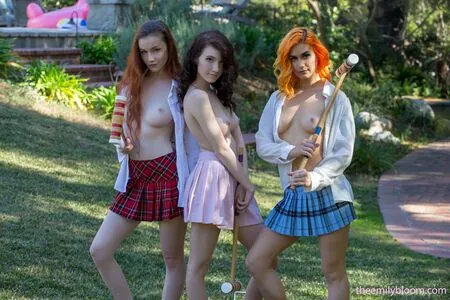 Emily Bloom OnlyFans Leaked Free Thumbnail Picture - #FnoyyILT54