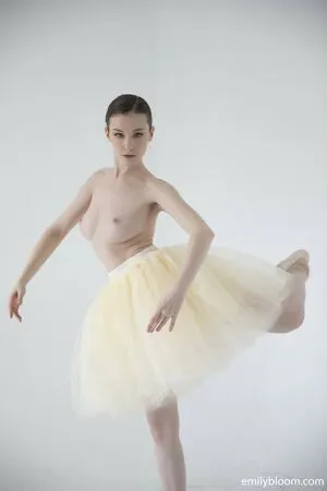 Emily Bloom OnlyFans Leaked Free Thumbnail Picture - #TArp8drDBd