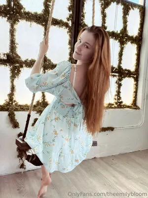 Emily Bloom OnlyFans Leaked Free Thumbnail Picture - #X4WfQSDwUU