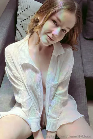 Emily Bloom OnlyFans Leaked Free Thumbnail Picture - #azaCrrwb0M