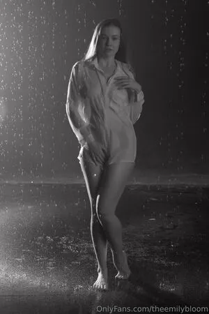 Emily Bloom OnlyFans Leaked Free Thumbnail Picture - #fIWB7fd8x9