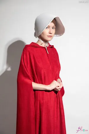 Emily Bloom OnlyFans Leaked Free Thumbnail Picture - #fV76RASJFJ