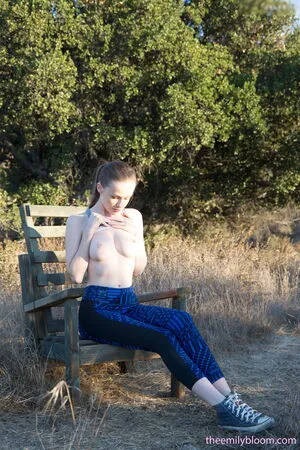 Emily Bloom OnlyFans Leaked Free Thumbnail Picture - #j6u6YpcB7f