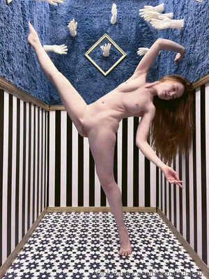 Emily Bloom OnlyFans Leaked Free Thumbnail Picture - #o4SodfuK9c