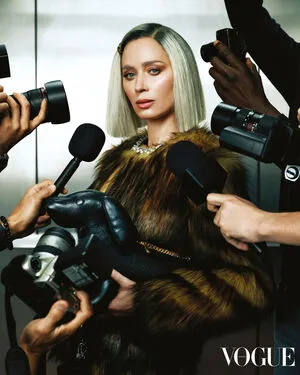 Emily Blunt OnlyFans Leaked Free Thumbnail Picture - #4OIcXjZ7bM