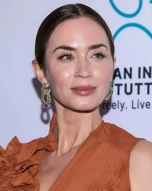 Emily Blunt OnlyFans Leaked Free Thumbnail Picture - #7vcRIMO6vn