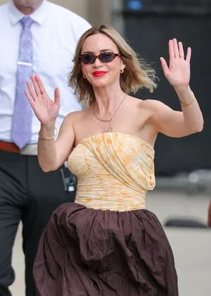 Emily Blunt OnlyFans Leaked Free Thumbnail Picture - #8btWY11koI