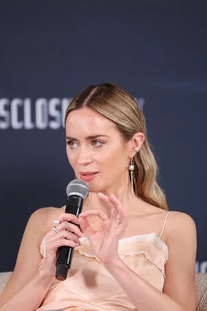 Emily Blunt OnlyFans Leaked Free Thumbnail Picture - #OTWOcujDFn