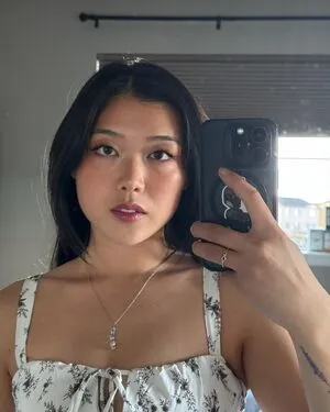 Emily Boe OnlyFans Leaked Free Thumbnail Picture - #AmpHWiuASC
