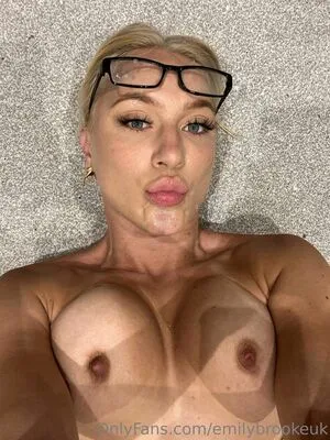 Emily Brooke OnlyFans Leaked Free Thumbnail Picture - #PQMgkhJubX