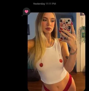 Emily Brooks OnlyFans Leaked Free Thumbnail Picture - #IcW2jxBMfD
