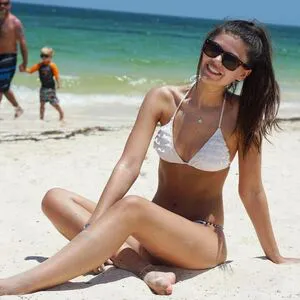 Emily Canham OnlyFans Leaked Free Thumbnail Picture - #ROL1OyiKo9