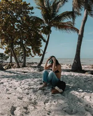 Emily Canham OnlyFans Leaked Free Thumbnail Picture - #sxlbnoxhu3