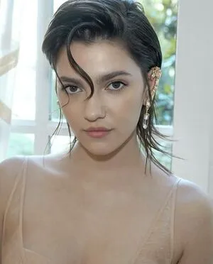 Emily Carey OnlyFans Leaked Free Thumbnail Picture - #fODMhitAGv