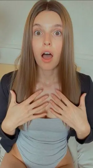 Emily Chhen OnlyFans Leaked Free Thumbnail Picture - #AvDENR8H8g