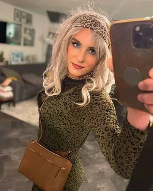 Emily Crossdresser OnlyFans Leaked Free Thumbnail Picture - #9t4Usuxx9H