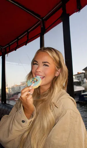 Emily Elizab3th OnlyFans Leaked Free Thumbnail Picture - #CiN8QiZ5tK