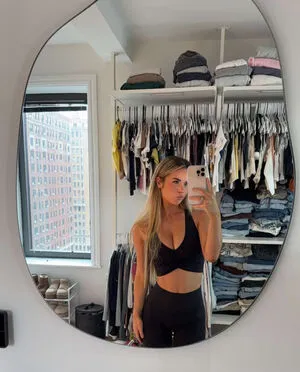 Emily Elizab3th OnlyFans Leaked Free Thumbnail Picture - #Fg3MIMuCay