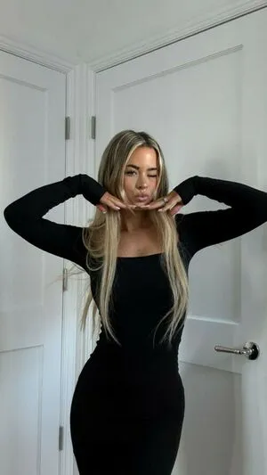 Emily Elizab3th OnlyFans Leaked Free Thumbnail Picture - #Syw9k3DbaE