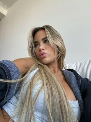 Emily Elizab3th OnlyFans Leaked Free Thumbnail Picture - #WUVbdYGeor