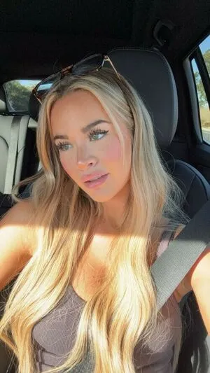 Emily Elizab3th OnlyFans Leaked Free Thumbnail Picture - #fwyBa5slsB