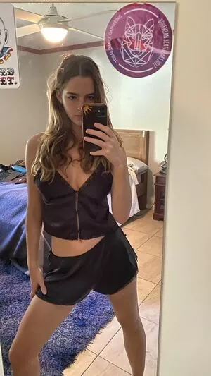 Emily Feld OnlyFans Leaked Free Thumbnail Picture - #HfEUHpgQoV