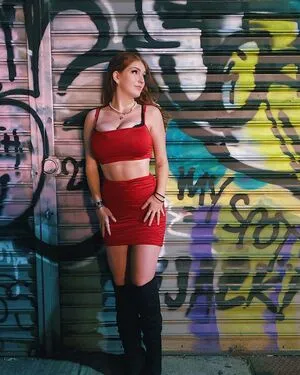 Emily Fiore OnlyFans Leaked Free Thumbnail Picture - #EveUJHbaOi
