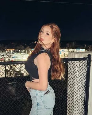 Emily Fiore OnlyFans Leaked Free Thumbnail Picture - #hzWYDMDTAj