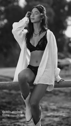 Emily Gomberg OnlyFans Leaked Free Thumbnail Picture - #72kBuWfIwj